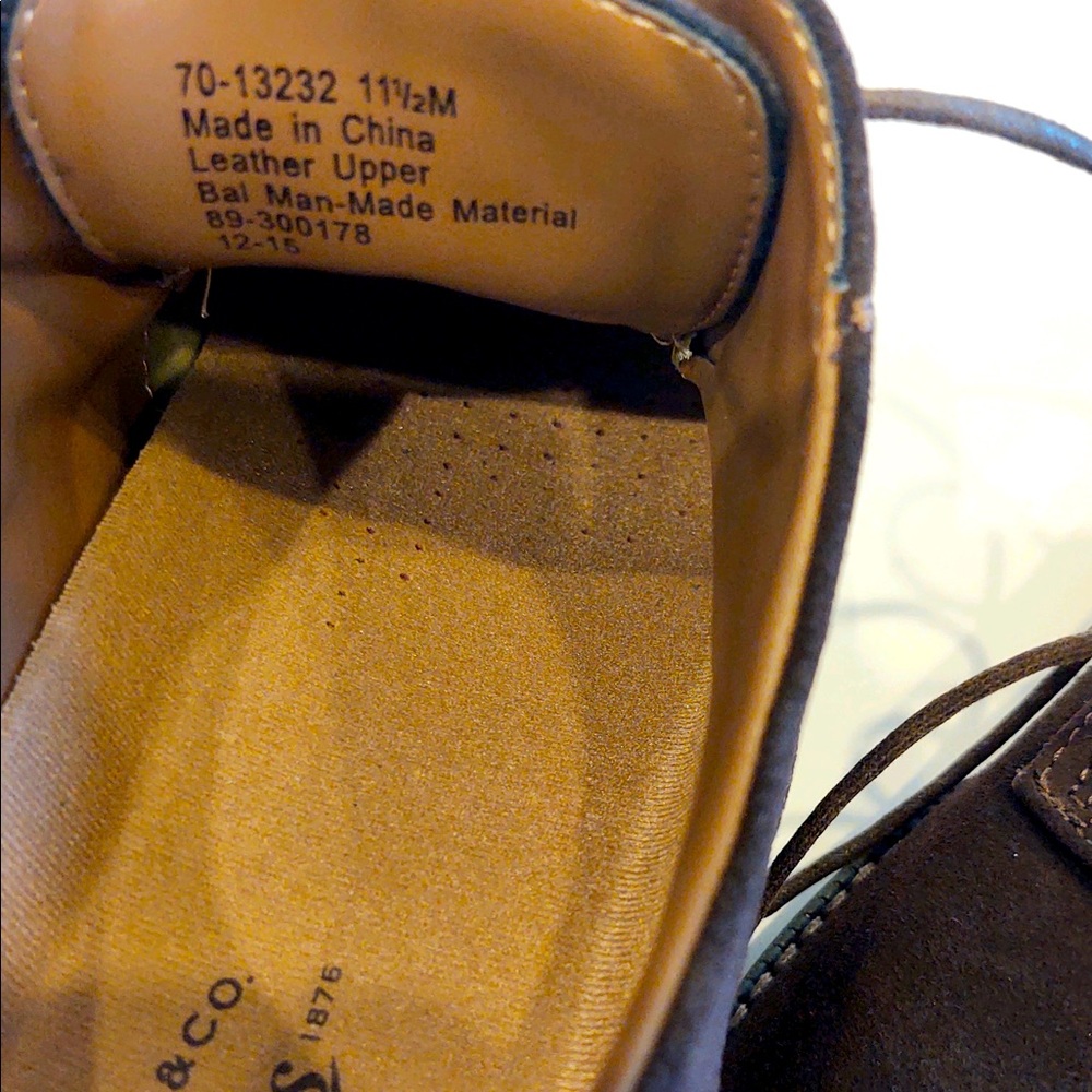 [G.H. Bass & Co.] Men’s 11.5 Brown Suede Tie Shoes - Picture 6 of 7